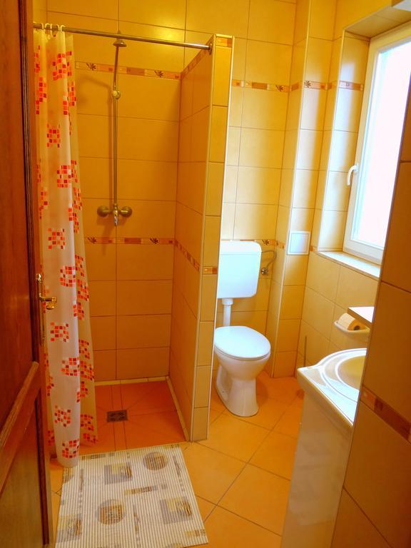Hotel Horvath Vendeghaz Orosháza Zimmer foto